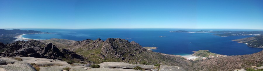 PANORÁMICA DESDE O PINDO