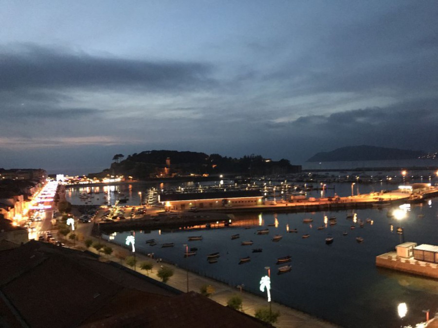 Noche en Baiona
