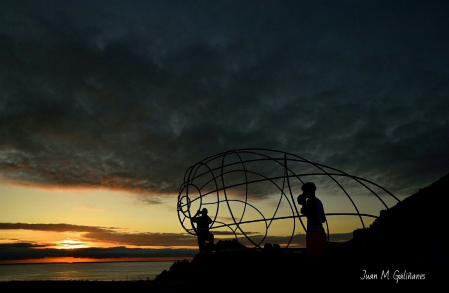 Agardando ó crepúsculo