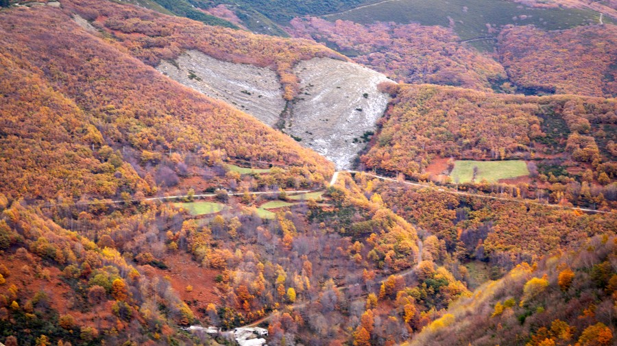 La naturaleza  con la simplicidad ...