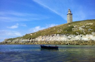 "Torre de Hércules desde As Lapas"