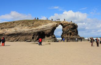 Praia das Catedrais