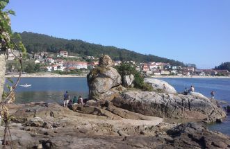 Cangas, paisaje, mar rocas.